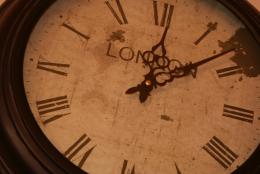 LONDON CLOCK